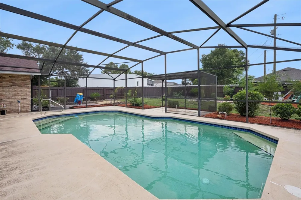 1302 LYDIA DRIVE Deltona, FL 32725
