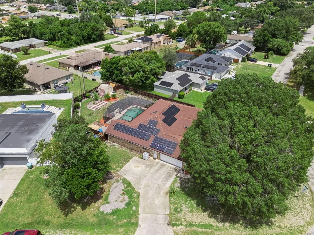 1302 LYDIA DRIVE Deltona, FL 32725