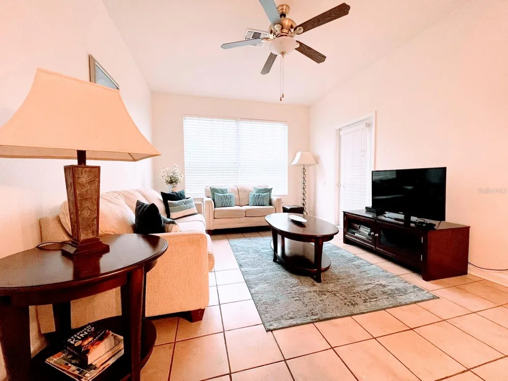 2302 SILVER PALM DRIVE #301 Kissimmee, FL 34747