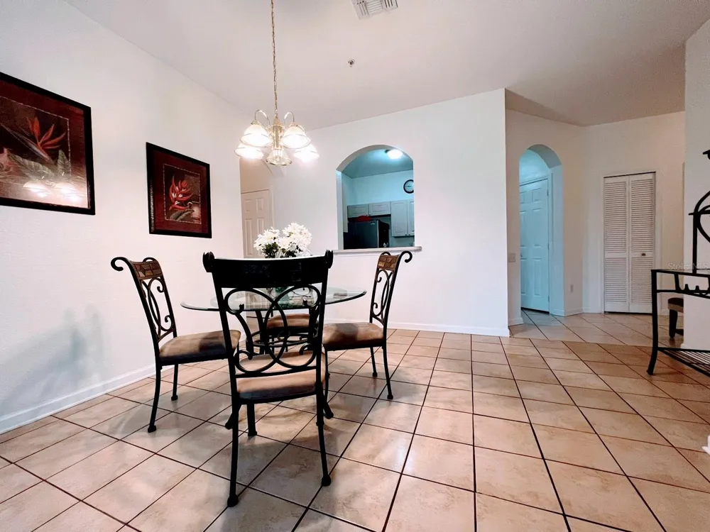2302 SILVER PALM DRIVE #301 Kissimmee, FL 34747