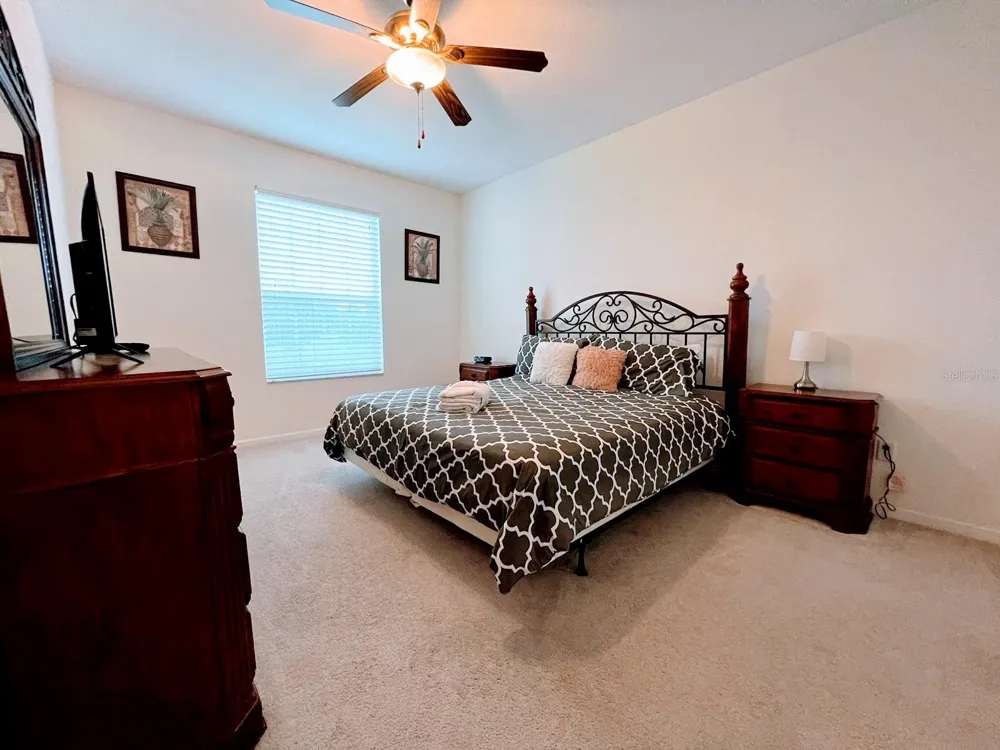 2302 SILVER PALM DRIVE #301 Kissimmee, FL 34747