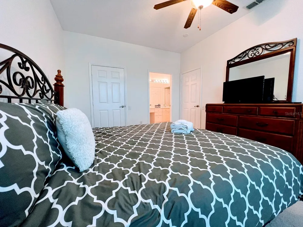 2302 SILVER PALM DRIVE #301 Kissimmee, FL 34747