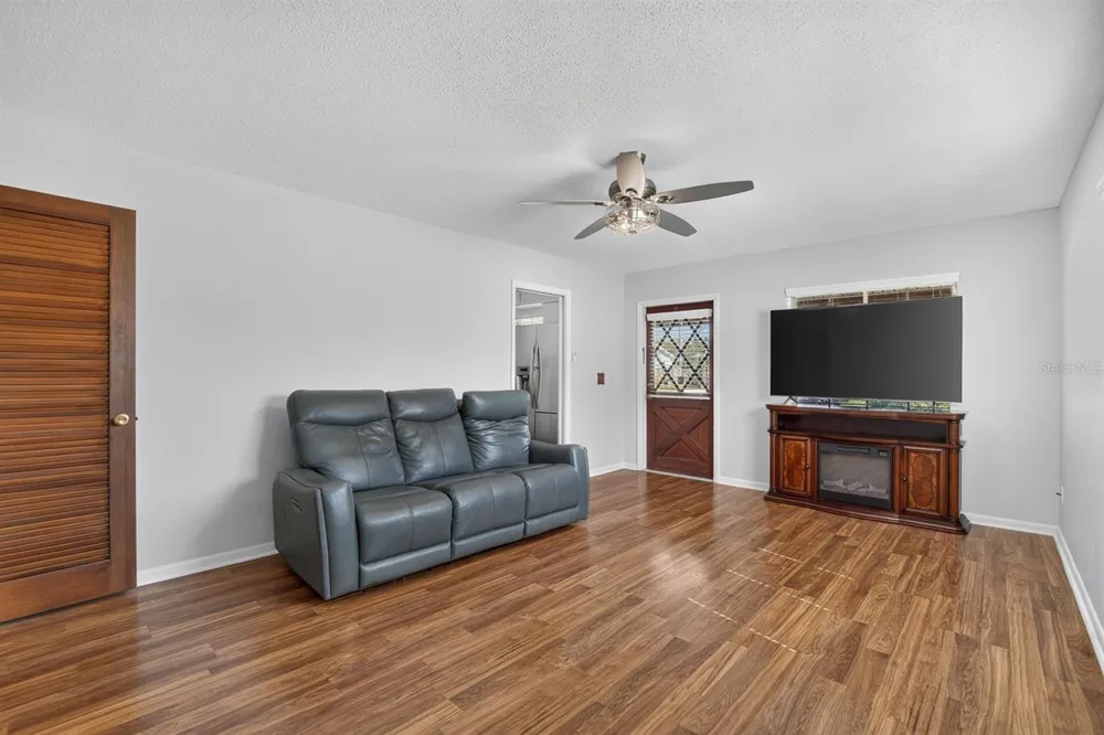 403 ALMA DRIVE Brandon, FL 33510