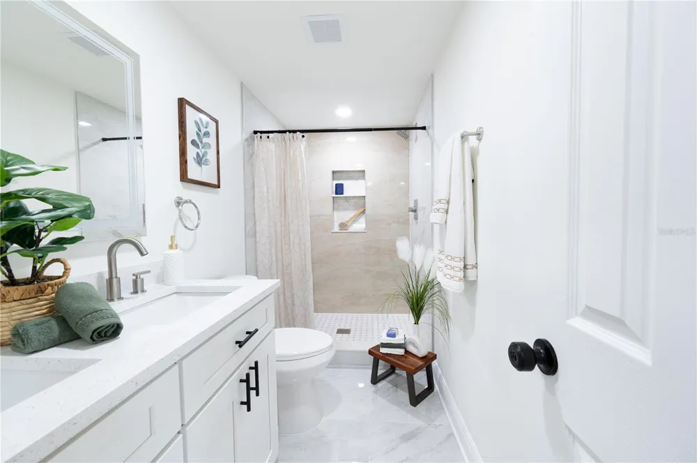 1503 LANCELOT LOOP Tampa, FL 33619
