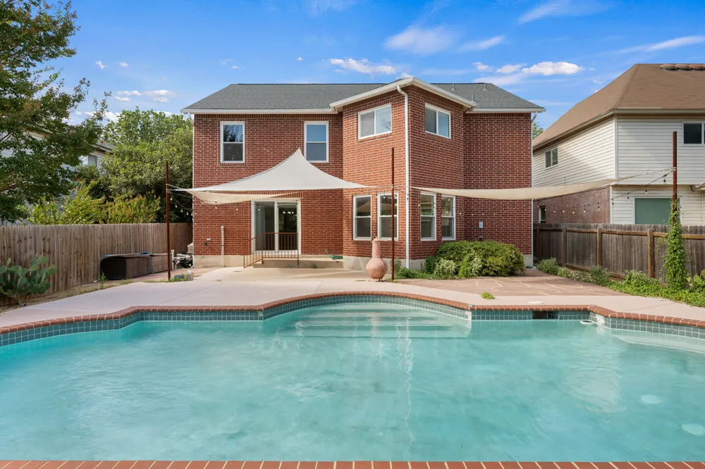 1908 Carriage Club Drive Cedar Park, TX 78613