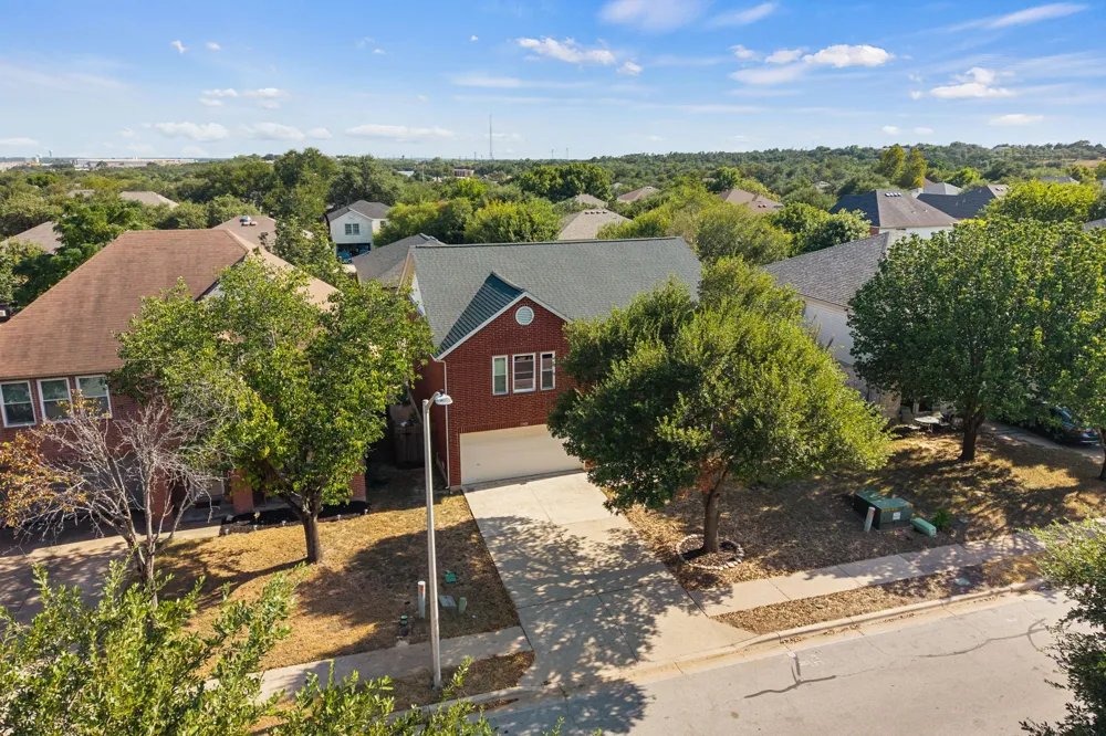 1908 Carriage Club Drive Cedar Park, TX 78613