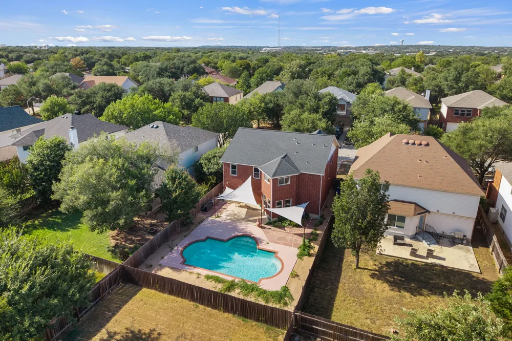 1908 Carriage Club Drive Cedar Park, TX 78613