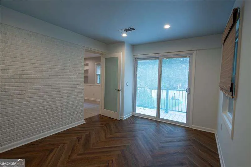 1170 N Druid Woods CT Decatur, GA 30033