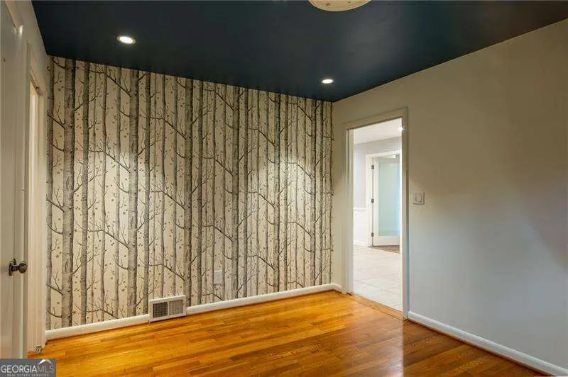 1170 N Druid Woods CT Decatur, GA 30033