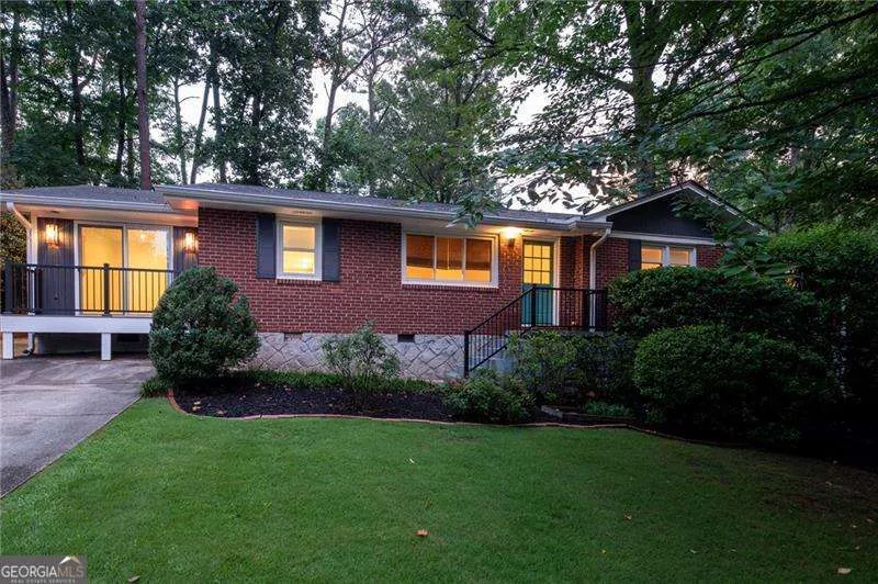 1170 N Druid Woods CT Decatur, GA 30033