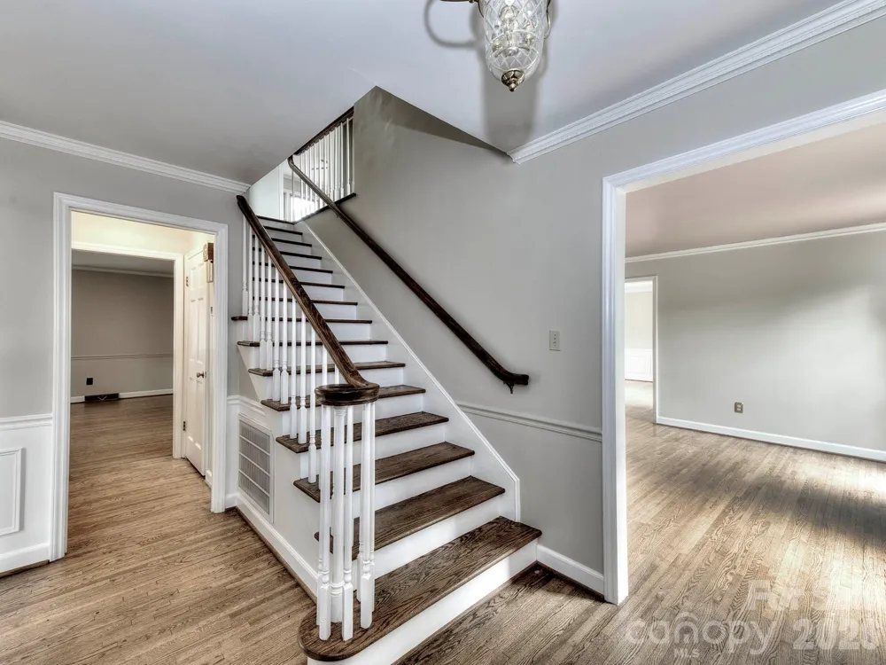 1401 Heatherloch Drive Gastonia, NC 28054