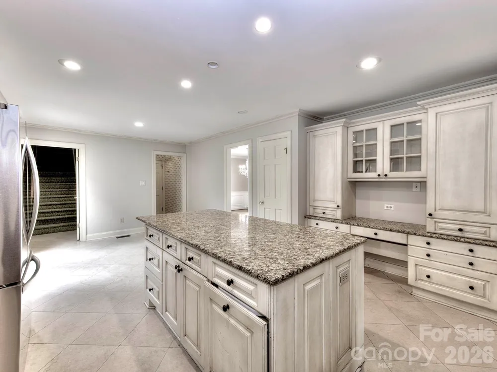 1401 Heatherloch Drive Gastonia, NC 28054
