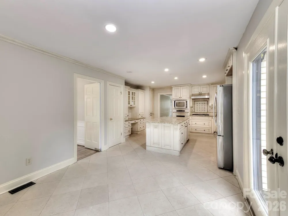 1401 Heatherloch Drive Gastonia, NC 28054