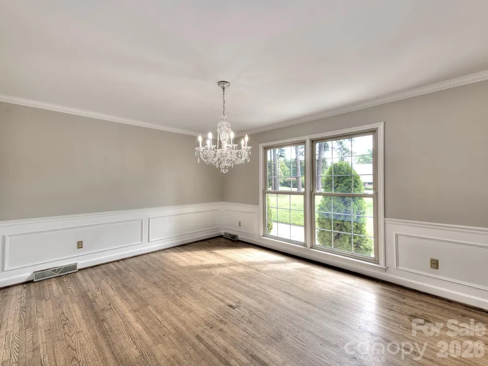 1401 Heatherloch Drive Gastonia, NC 28054