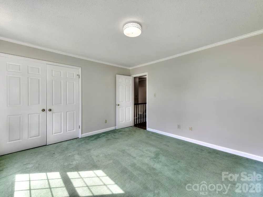 1401 Heatherloch Drive Gastonia, NC 28054