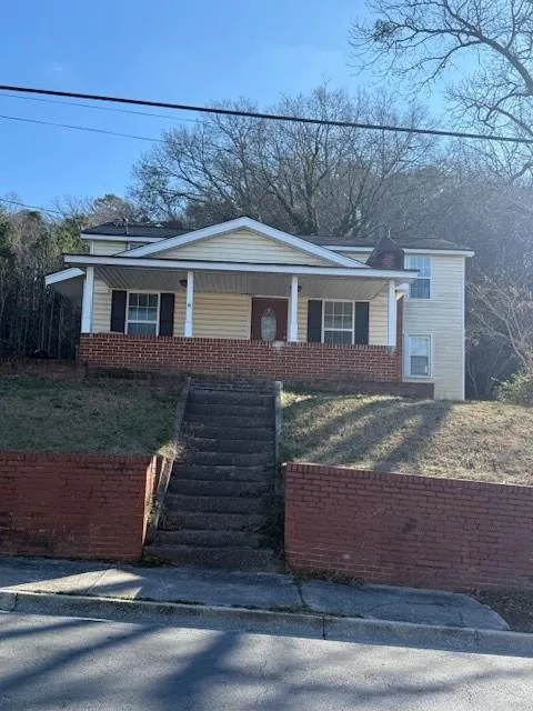 709 College Street Calhoun, GA 30701