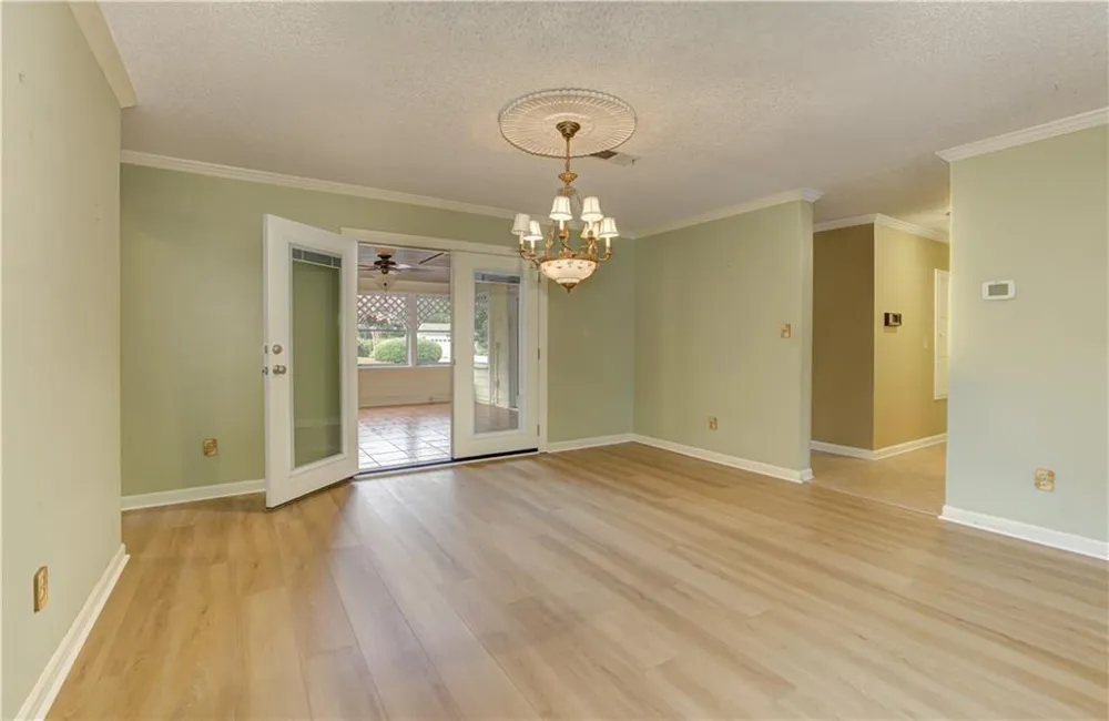 60 Heartwood Drive Marietta, GA 30062