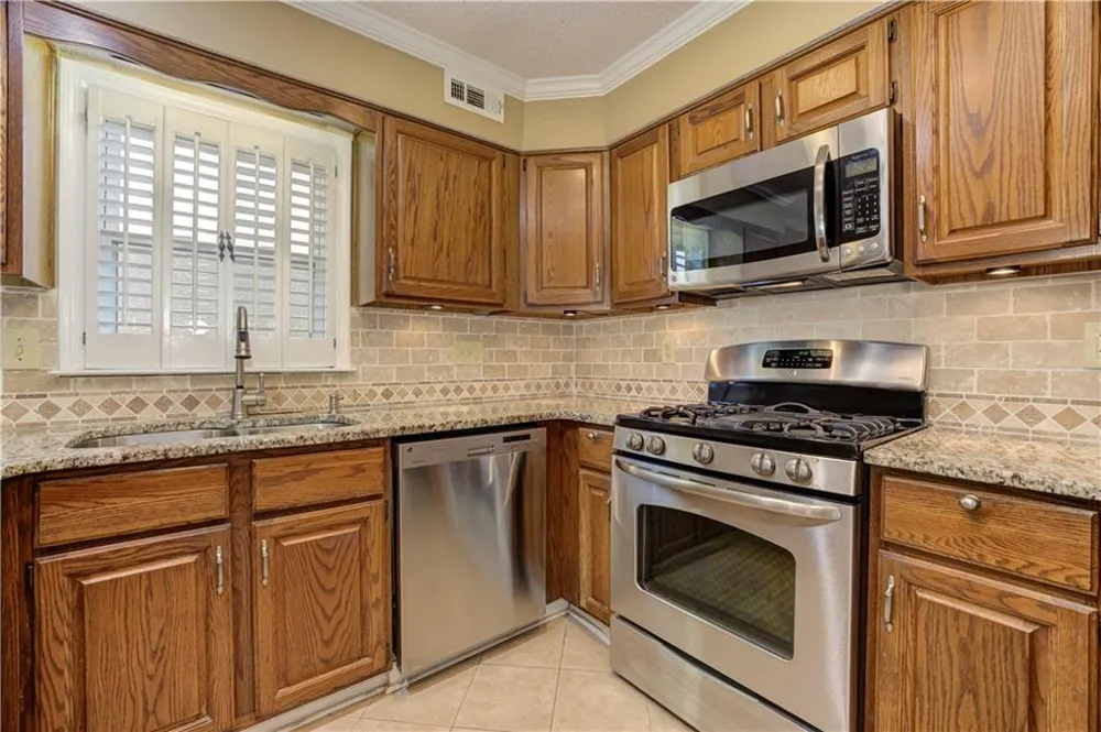 60 Heartwood Drive Marietta, GA 30062