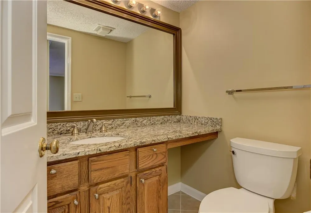 60 Heartwood Drive Marietta, GA 30062