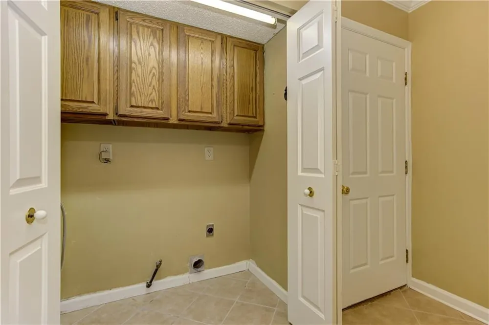 60 Heartwood Drive Marietta, GA 30062