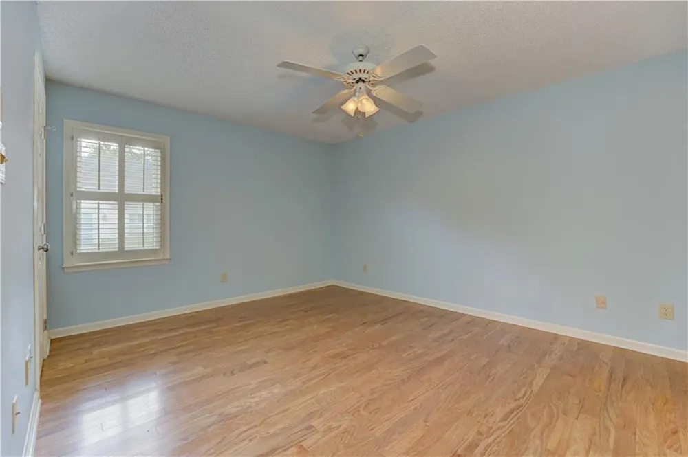 60 Heartwood Drive Marietta, GA 30062