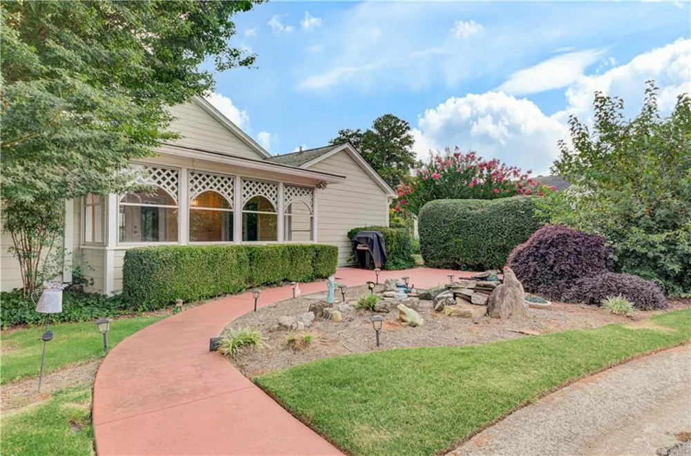 60 Heartwood Drive Marietta, GA 30062