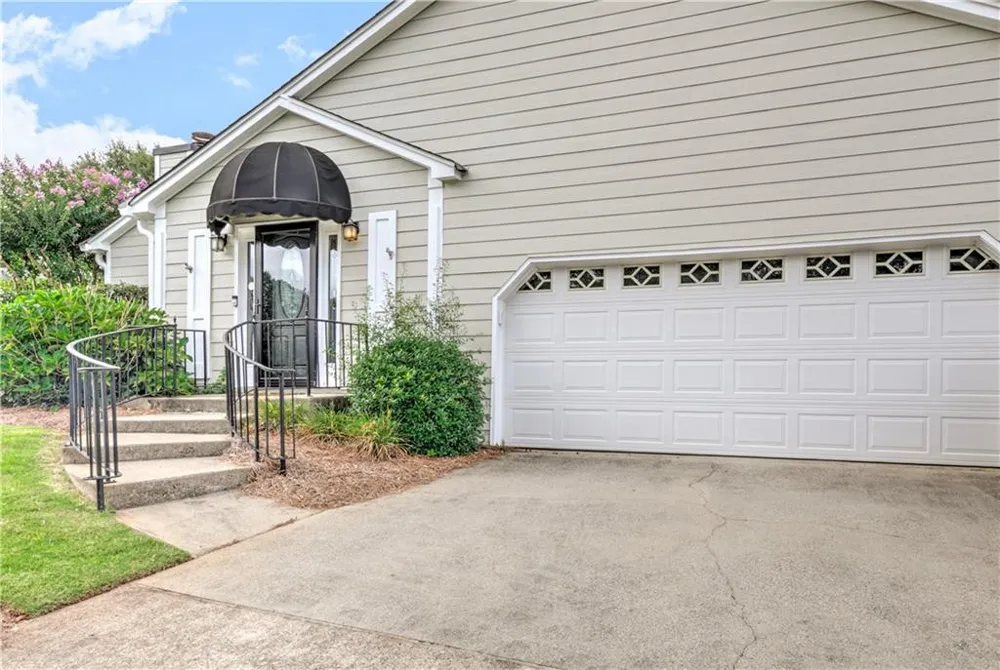 60 Heartwood Drive Marietta, GA 30062