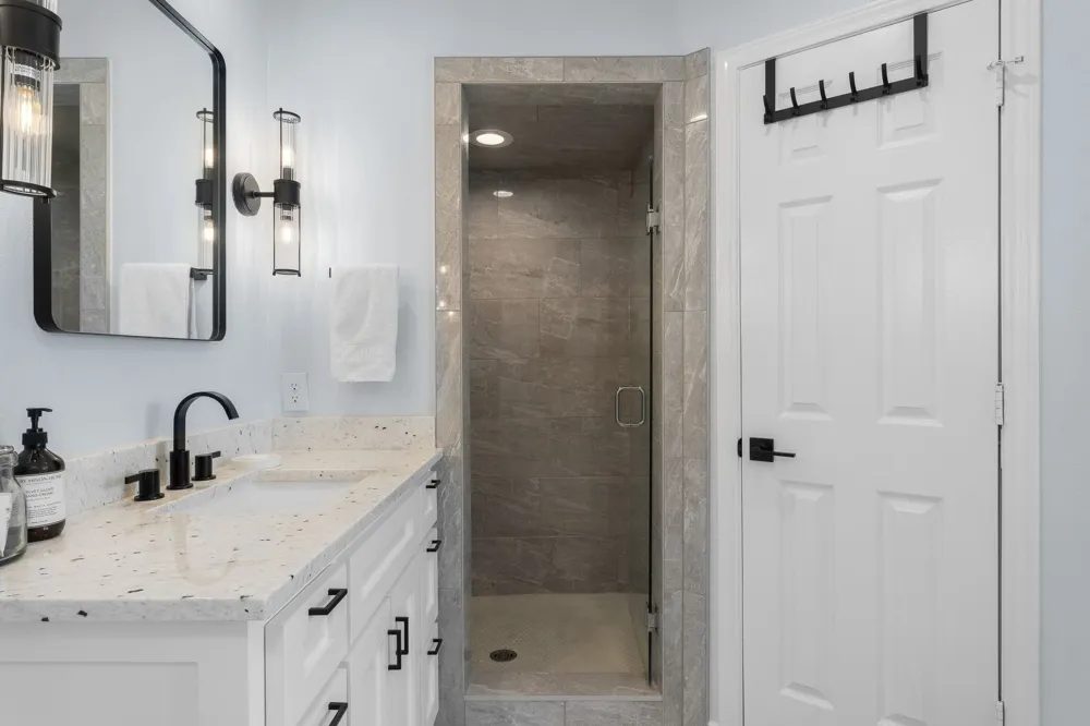 221 Manor Way Sunnyvale, TX 75182