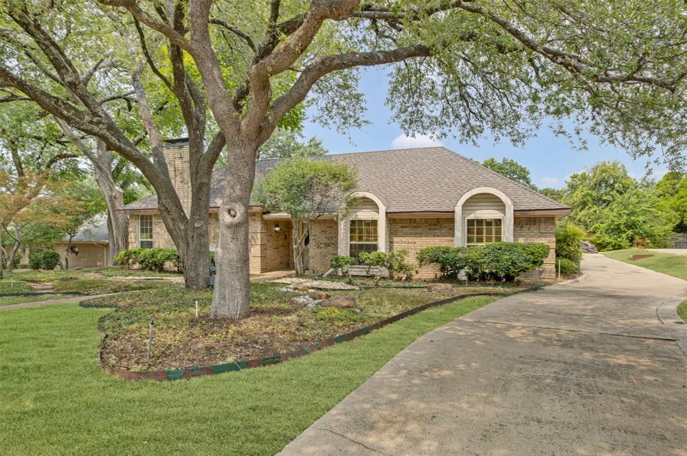 1713 Alameda Court Plano, TX 75074