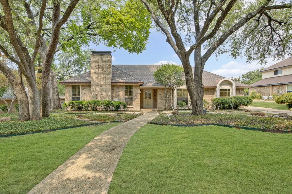 1713 Alameda Court Plano, TX 75074