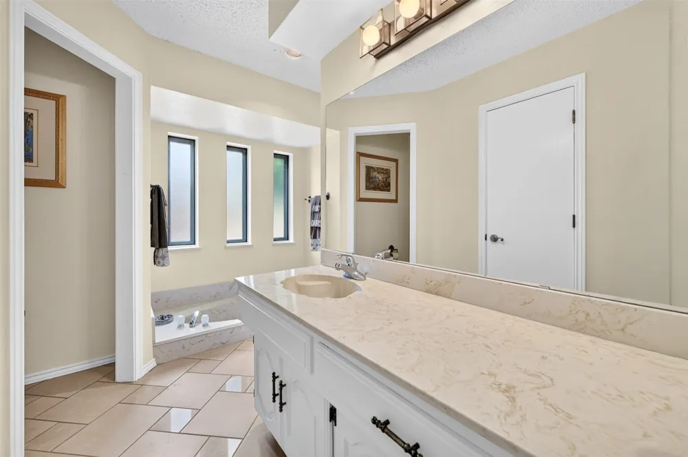 1713 Alameda Court Plano, TX 75074