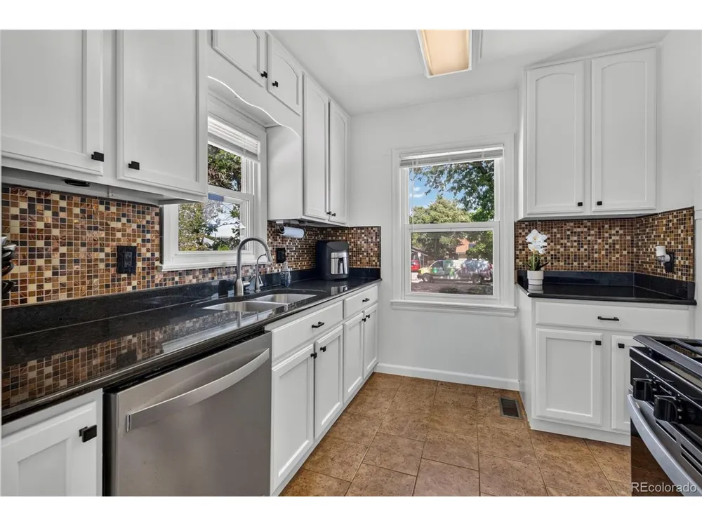 2836 W Irvington Place Denver, CO 80219