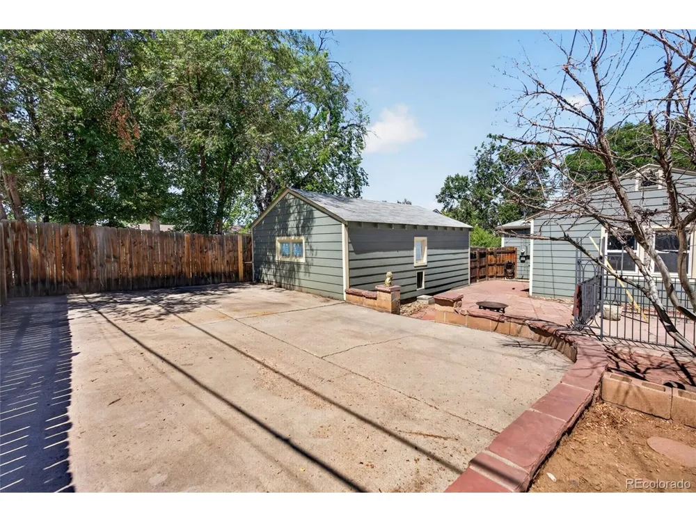 2836 W Irvington Place Denver, CO 80219