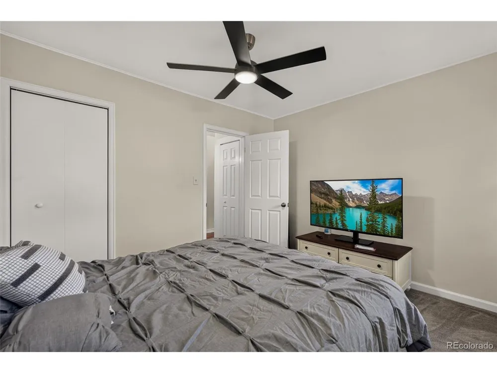 2836 W Irvington Place Denver, CO 80219