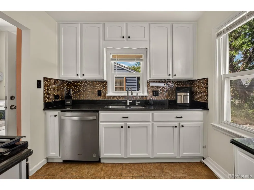 2836 W Irvington Place Denver, CO 80219