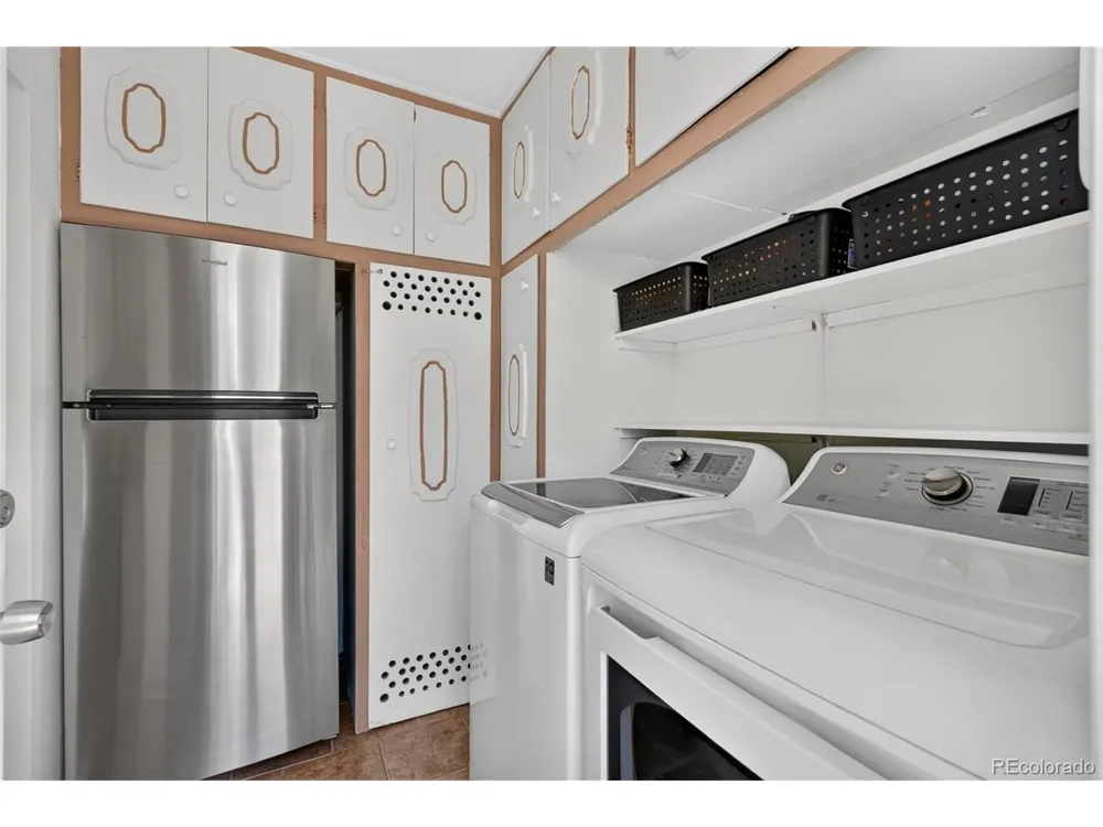 2836 W Irvington Place Denver, CO 80219