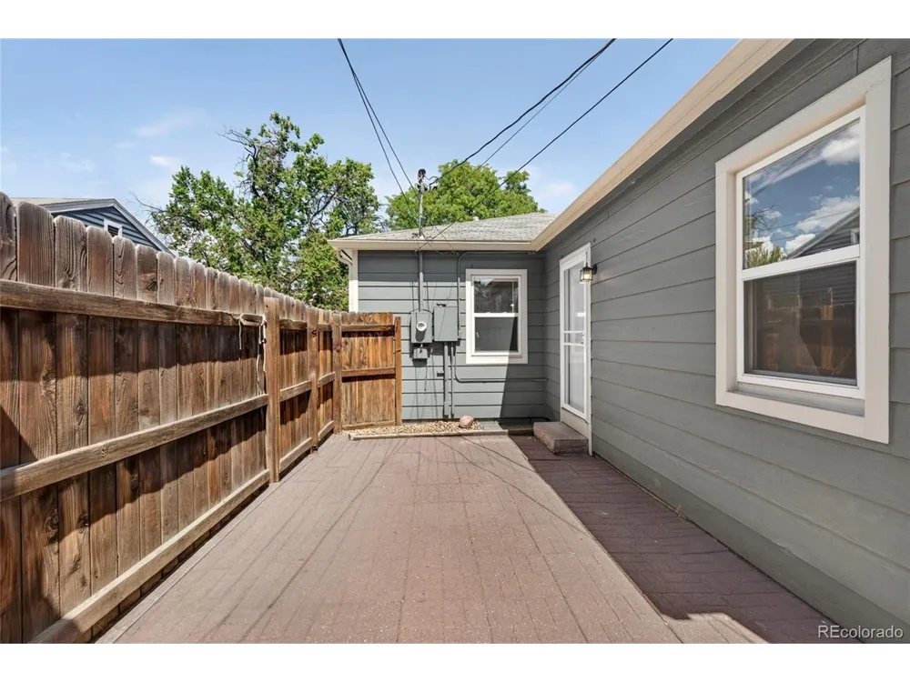 2836 W Irvington Place Denver, CO 80219