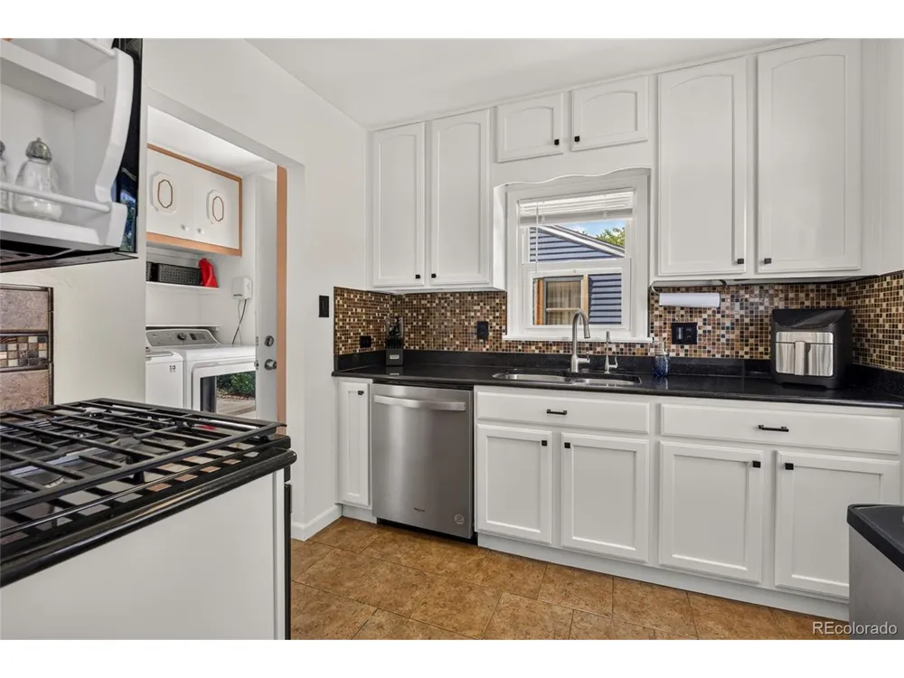 2836 W Irvington Place Denver, CO 80219