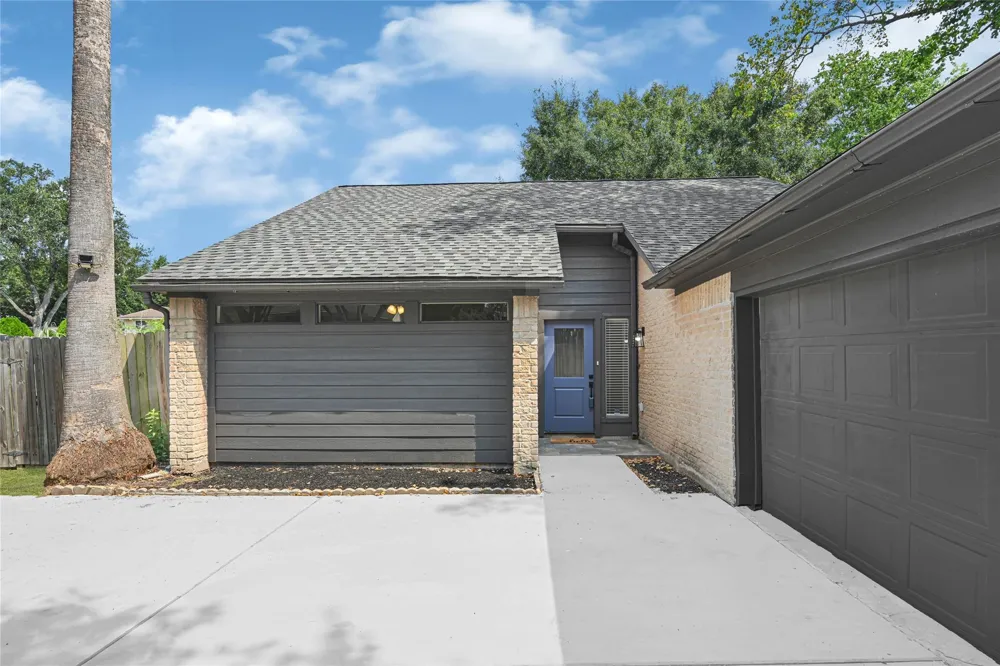 2314 Bright Meadows Drive Missouri City, TX 77489