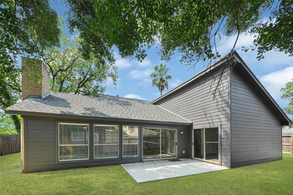 2314 Bright Meadows Drive Missouri City, TX 77489