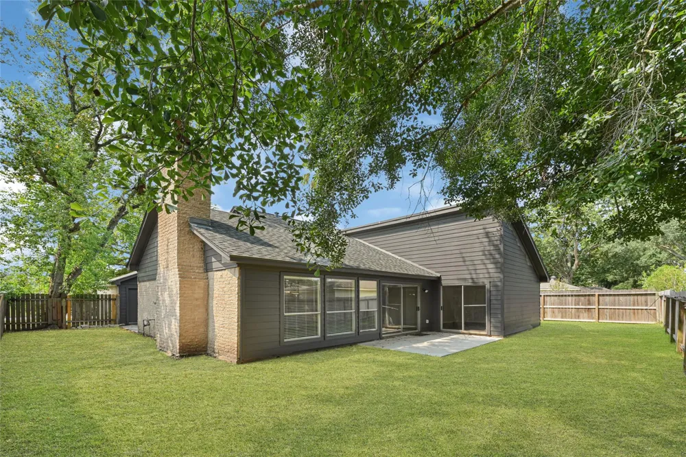 2314 Bright Meadows Drive Missouri City, TX 77489