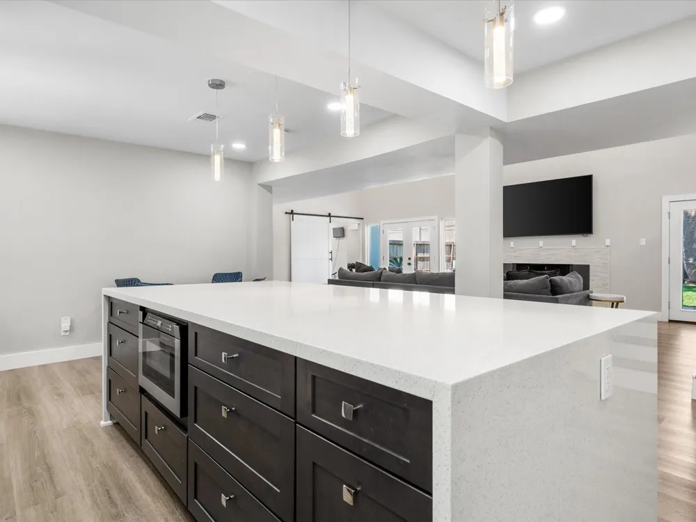 8202 Argentina Street Jersey Village, TX 77040