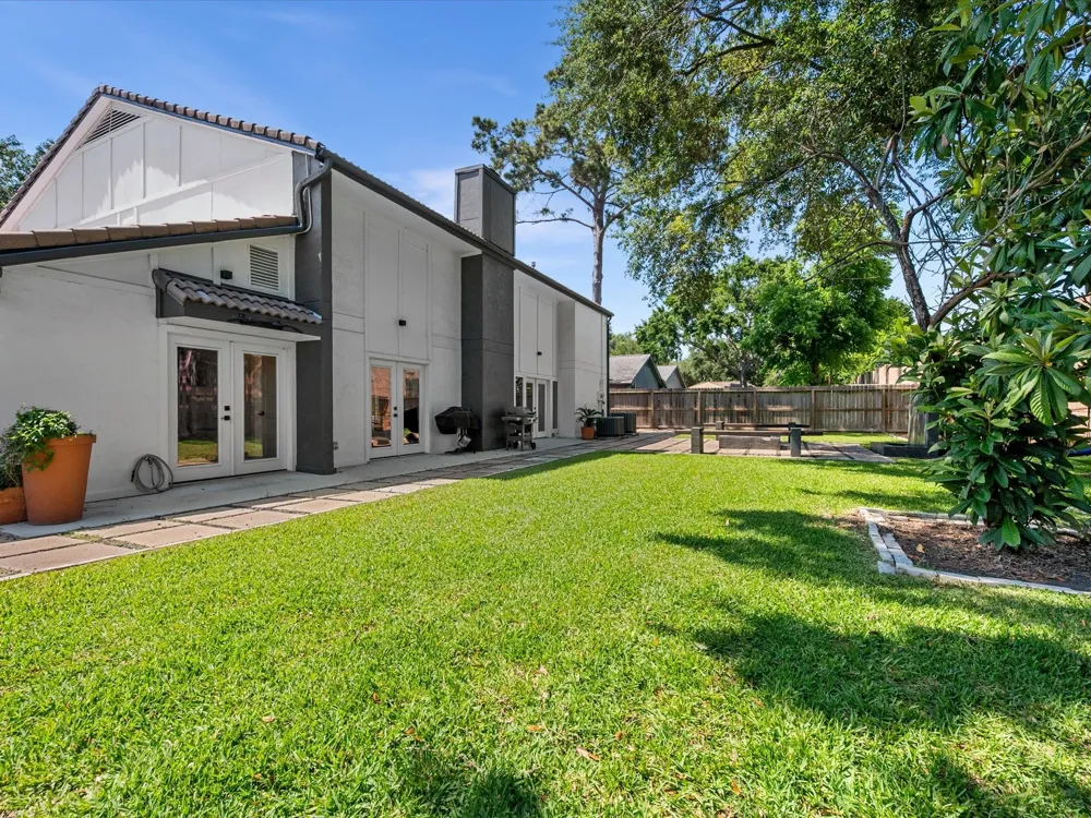 8202 Argentina Street Jersey Village, TX 77040