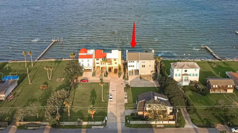 2102 Todville Road #9 Seabrook, TX 77586