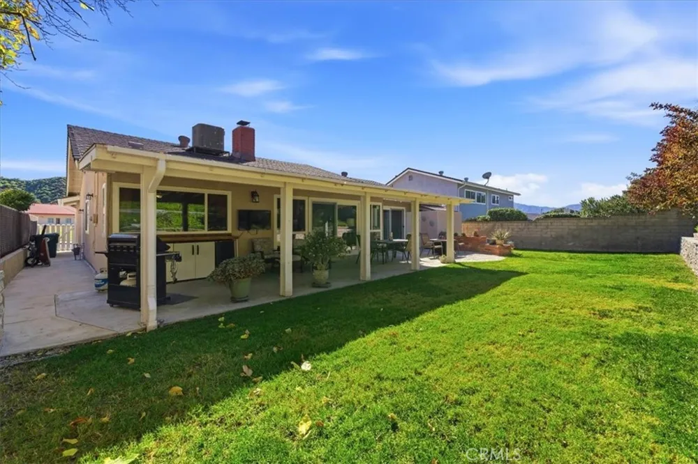 29159 Lotusgarden Drive Canyon Country, CA 91387