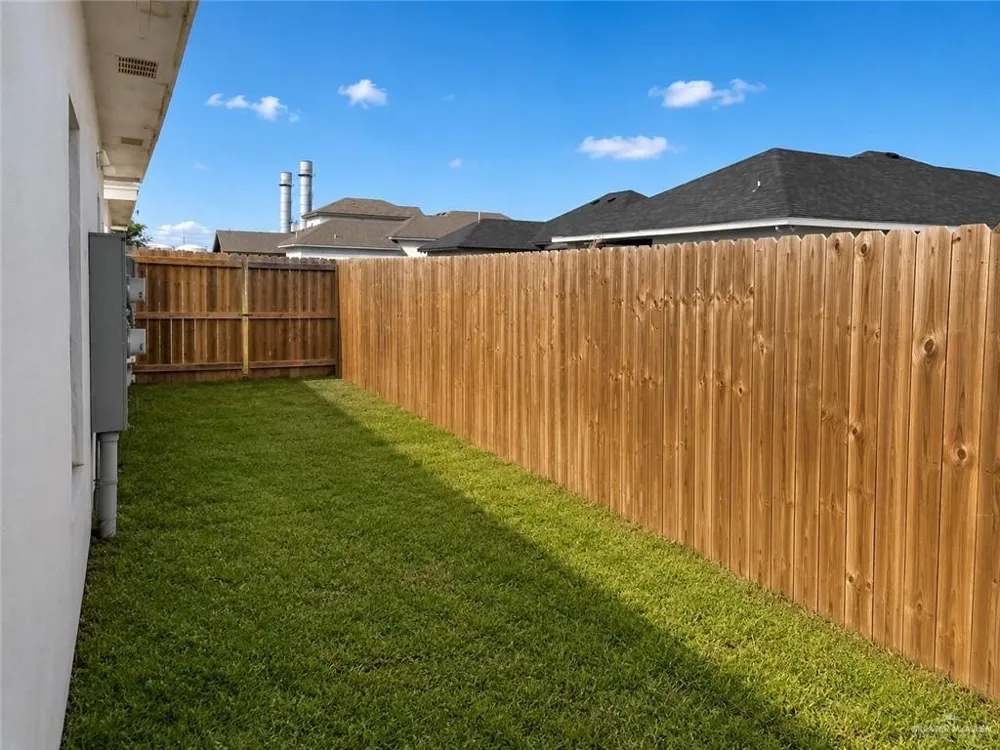 3420 Golden Nugget Edinburg, TX 78541