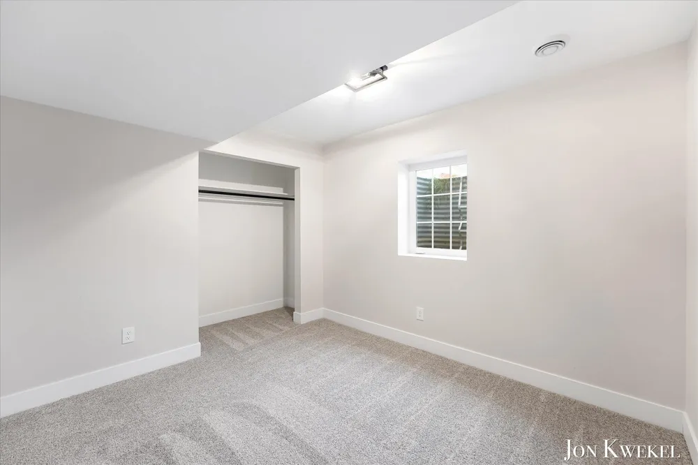 1959 Plainfield Avenue NE Grand Rapids, MI 49505