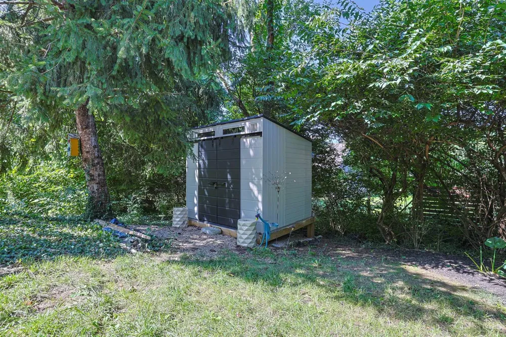 11127 Huntwicke Place Cincinnati, OH 45241