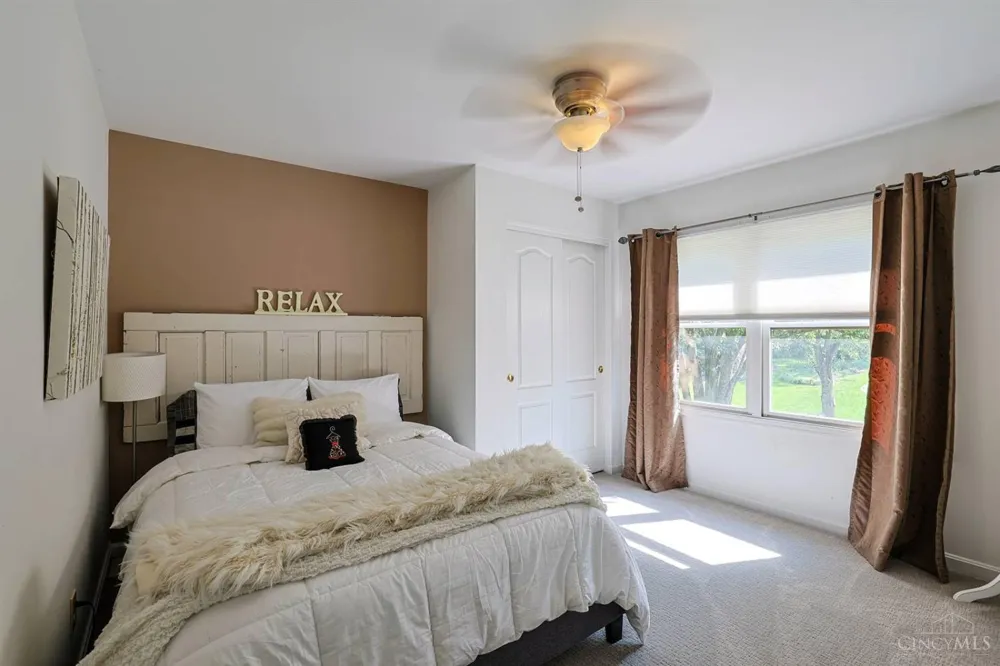 11127 Huntwicke Place Cincinnati, OH 45241