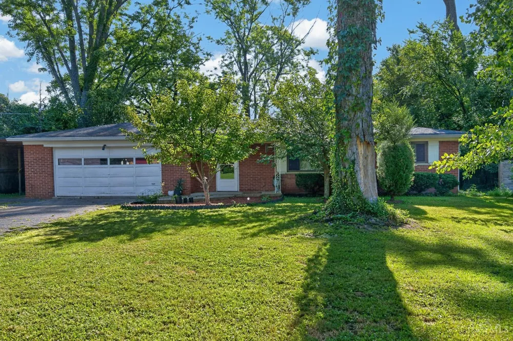 5534 Betty Lane Miami, OH 45150